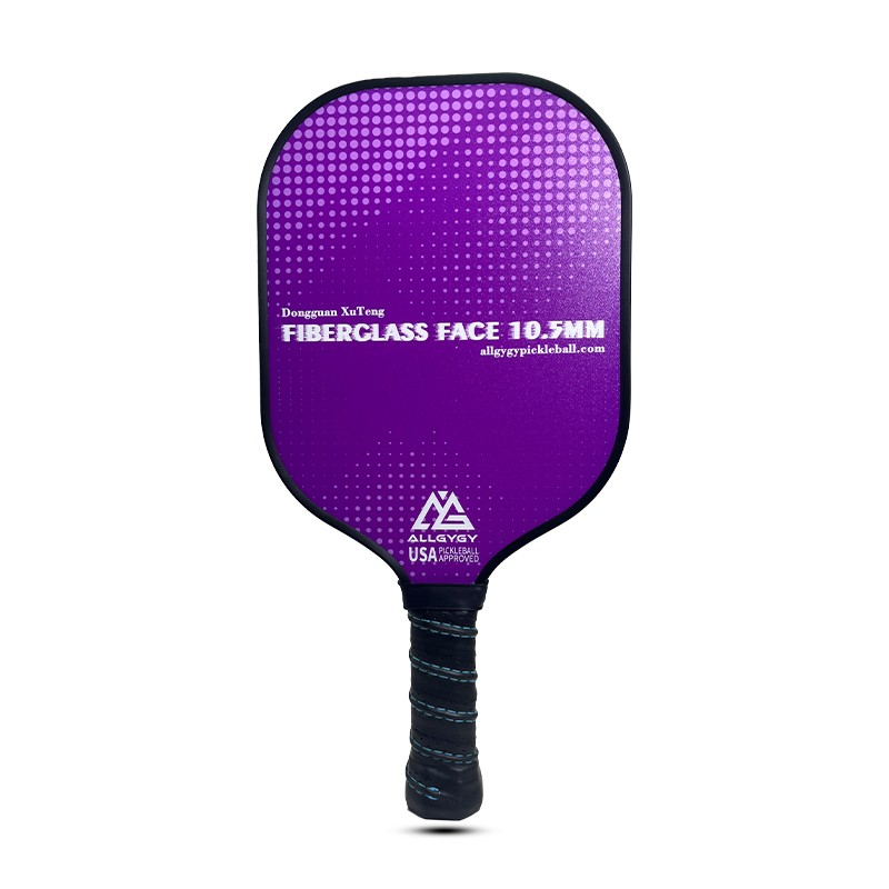 Како лопатката Pickleball од фиберглас ги подобрува перформансите на вашата игра?